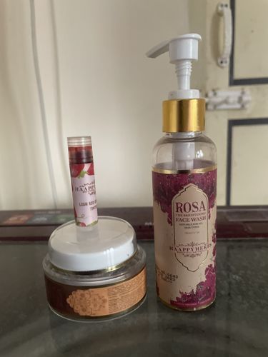 Customer photo review of POMOVITA VITAMIN C RADIANCE BOOSTING SERUM