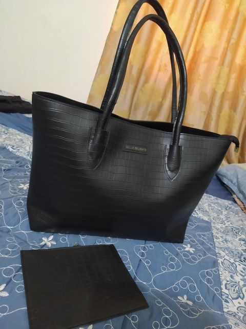 Customer photo review of Black Belle Croc Tote Bag