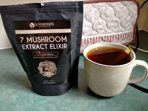 Customer photo review of Organic 7 Mushroom Extract - Chaga, Reishi, Cordyceps, Maitake, Shiitake, Lion's Mane, Turkey Tail