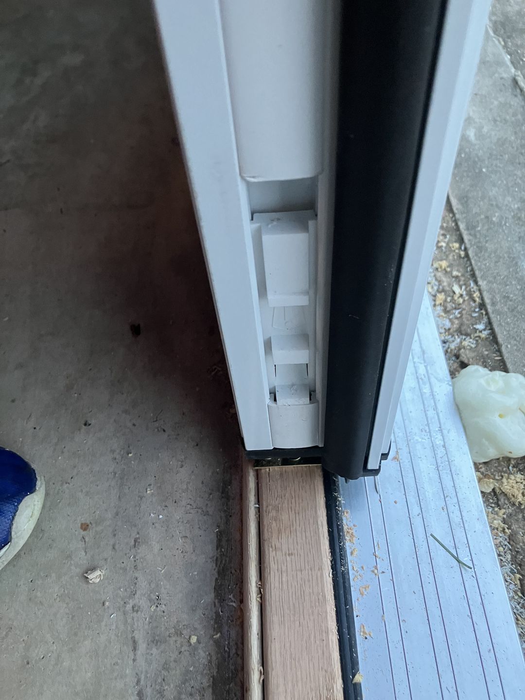 Customer photo review of Thermal Aluminum Astragal (White)