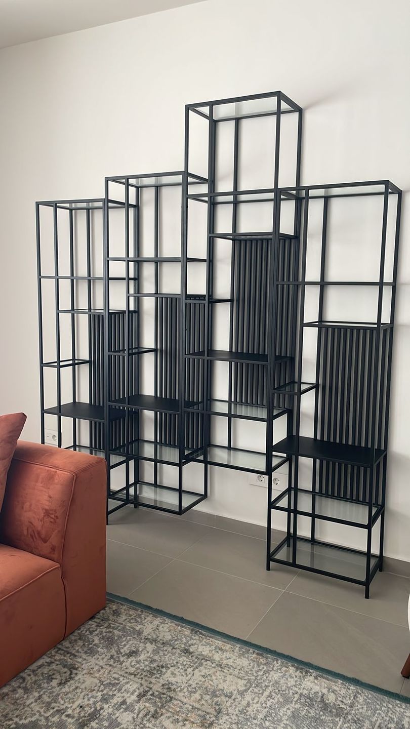 Customer photo review of Rectiligne Bookcase
