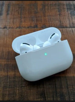 Customer photo review of AirPods Pro 2