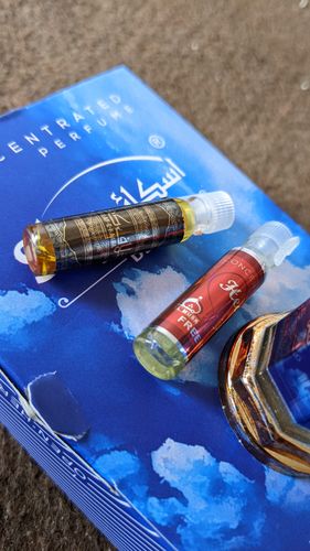 Customer photo review of Sky Blue | Concentrated Perfume Attar Oil