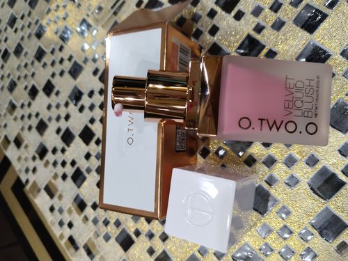 Customer photo review of O.TWO.O LIQUID BLUSH