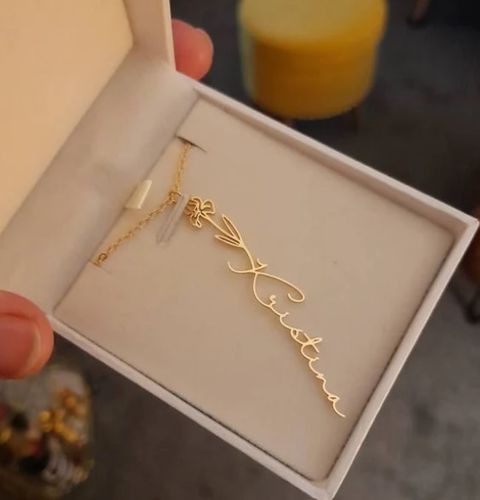 Customer photo review of Personalised Name Necklace
