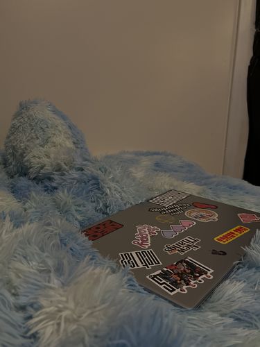 Customer photo review of Multicolor Pluffy® Tie-Dyed Bed Set