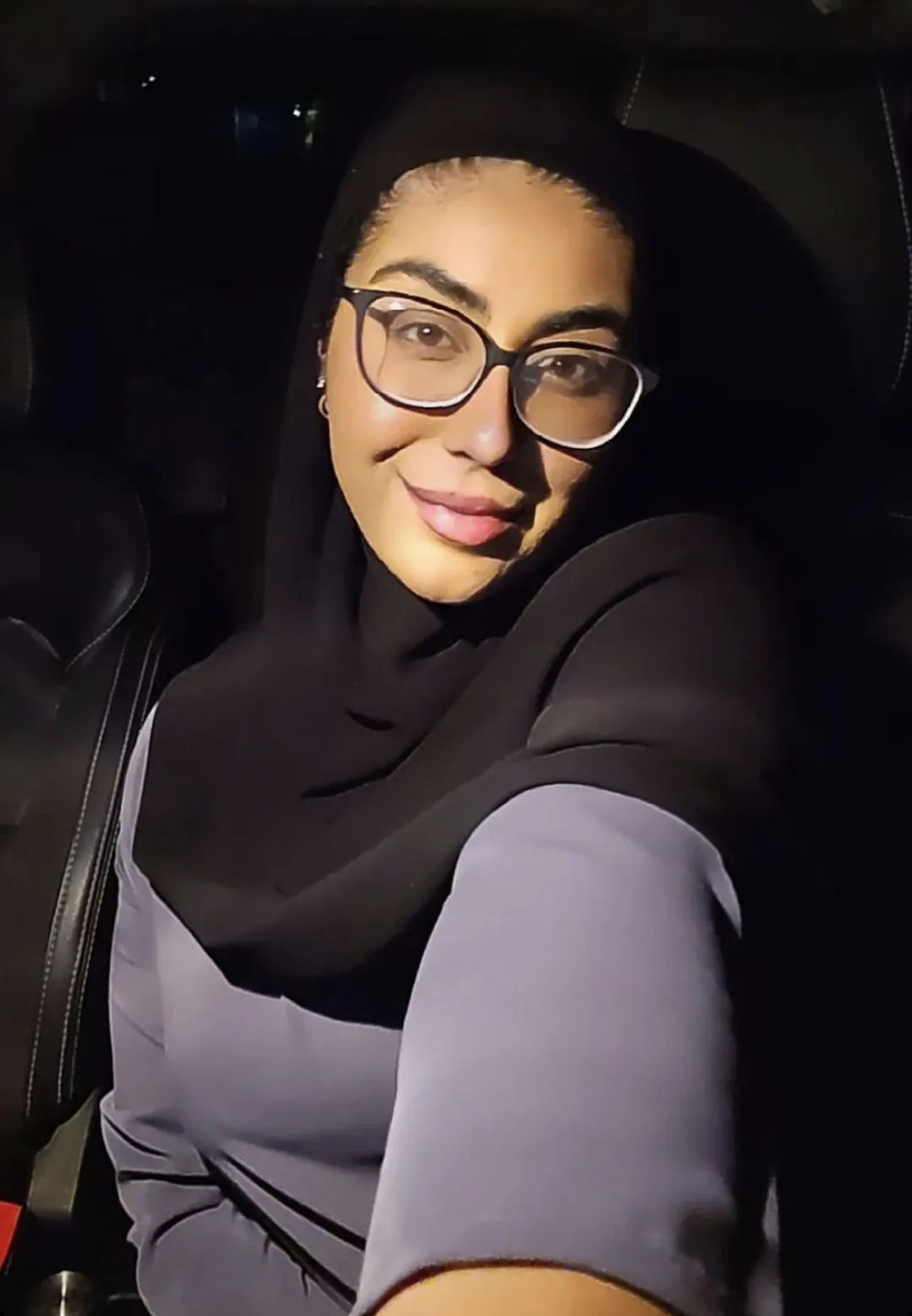 Customer photo review of Everyday Khatijah Abaya - Charcoal