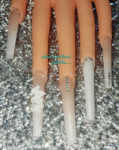 Customer photo review of Mano de Práctica sin Uña