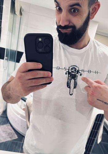Customer photo review of T-shirt concours