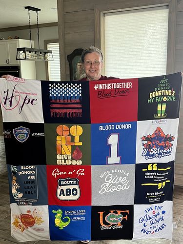 T-shirt quilt from university of florida by Diane from FL