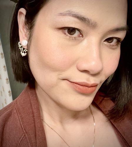 Customer photo review of Perla Cora Stack Earrings