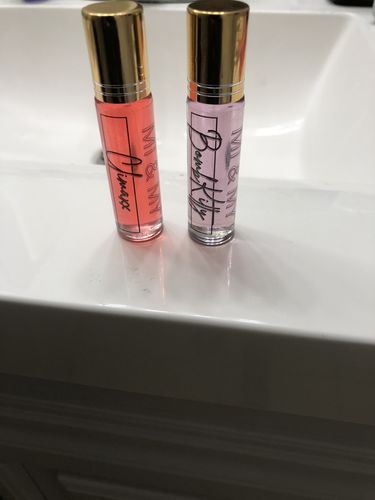 Customer photo review of Bomb Kitty