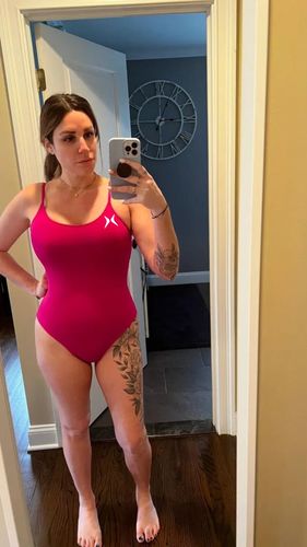 Customer photo review of Snatched Eingebauter Shapewear-Badeanzug – Power-Shaping-Effekt