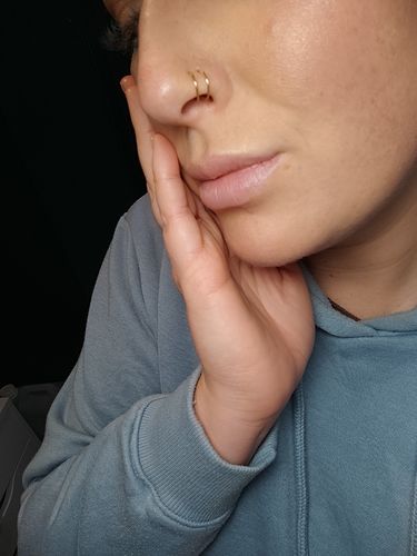 Customer photo review of Le double piercing