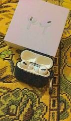Customer photo review of AirPods Pro ANC