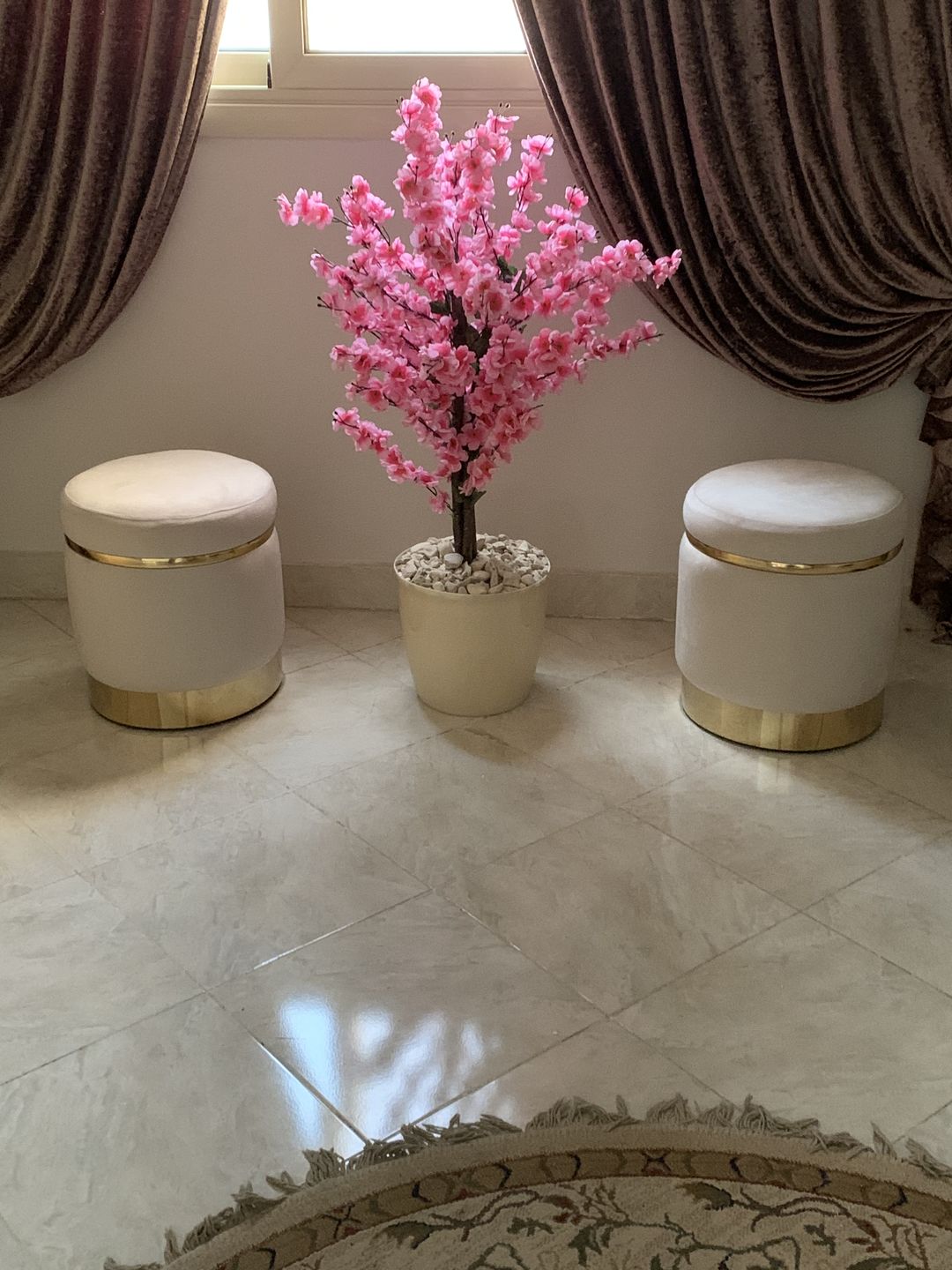 Customer photo review of بوف دائري - أوف وايت - AC96
