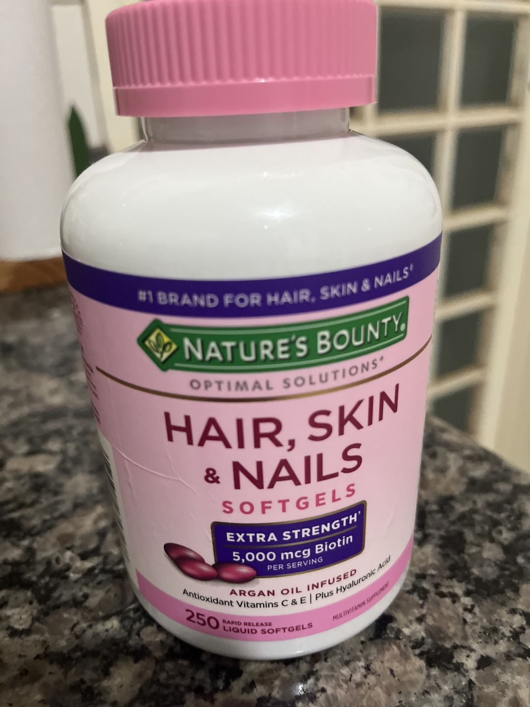 Customer photo review of Nature's Bounty Cabelo, Pele & Unhas Força Extra, 250 Softgels