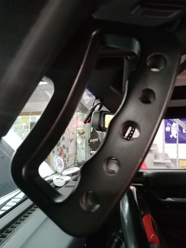 Customer photo review of Aluminum Front & Rear Grab Handles - Black for 11-18 Jeep Wrangler JK/ JKU