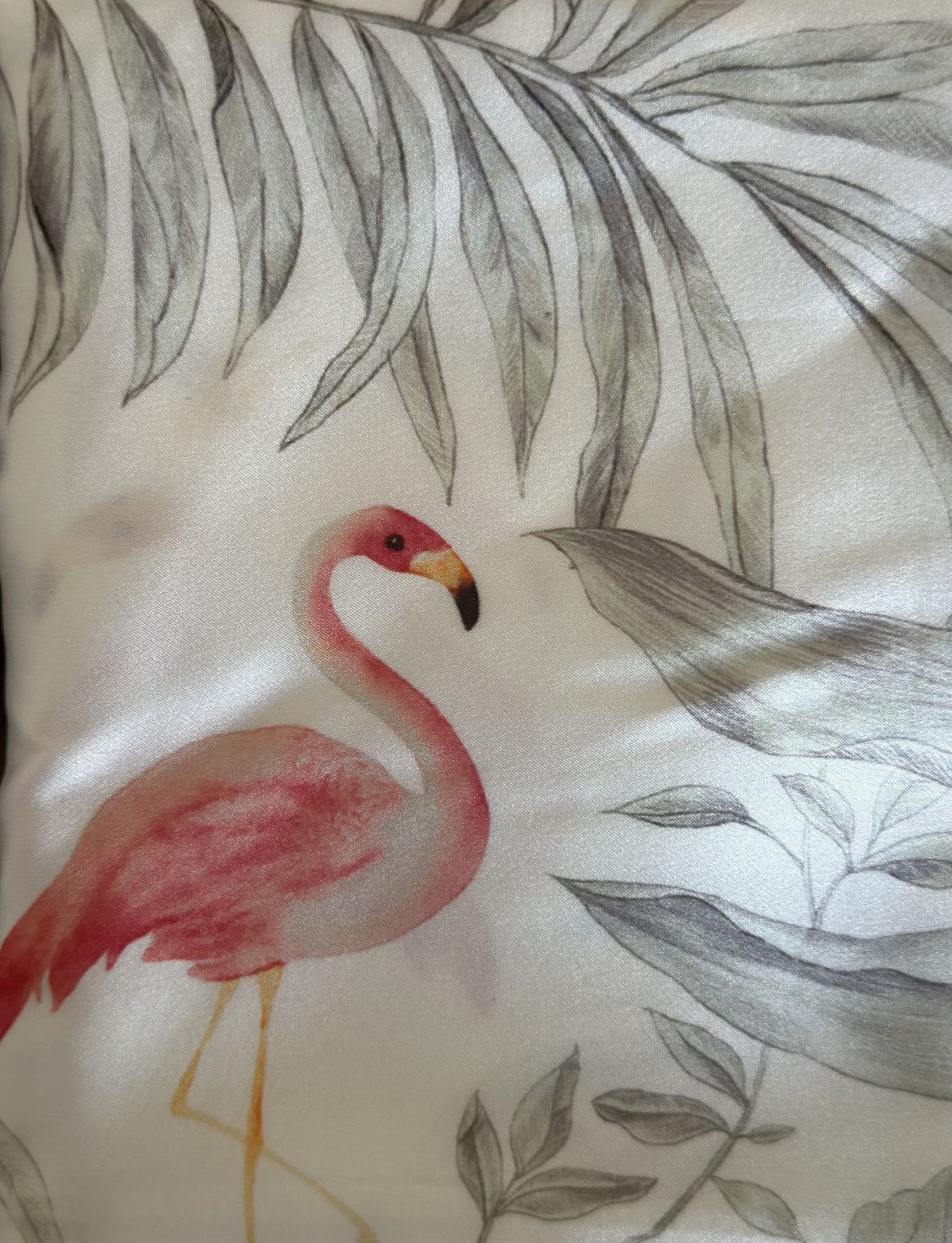 Customer photo review of Flamingos Pure Silk Pillowcase