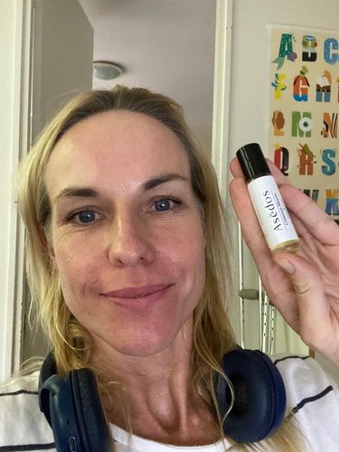 Customer photo review of CRIMSON BLOOM PERFUME OIL