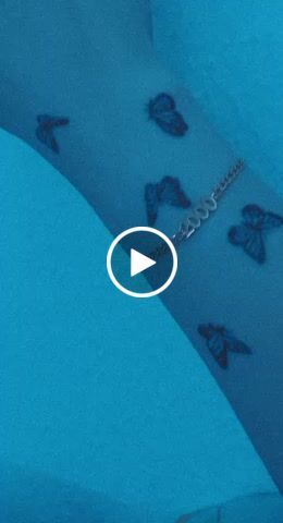 Customer video review of Thin Lena Ring | 18K vergoldet