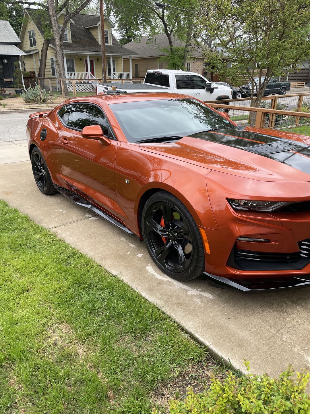 Customer photo review of Camaro ZL1 Conversion Front Splitter & Side Skirts