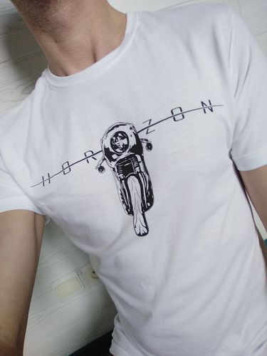 Customer photo review of Pack T-shirt + sticker concours