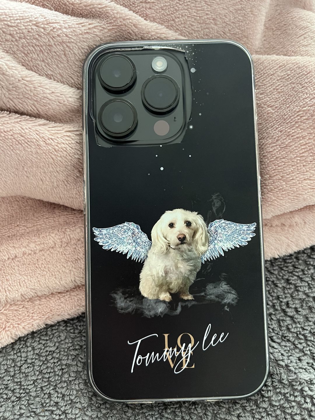 Customer photo review of Personalisierte Portrait Handyhülle – Diamant Stil