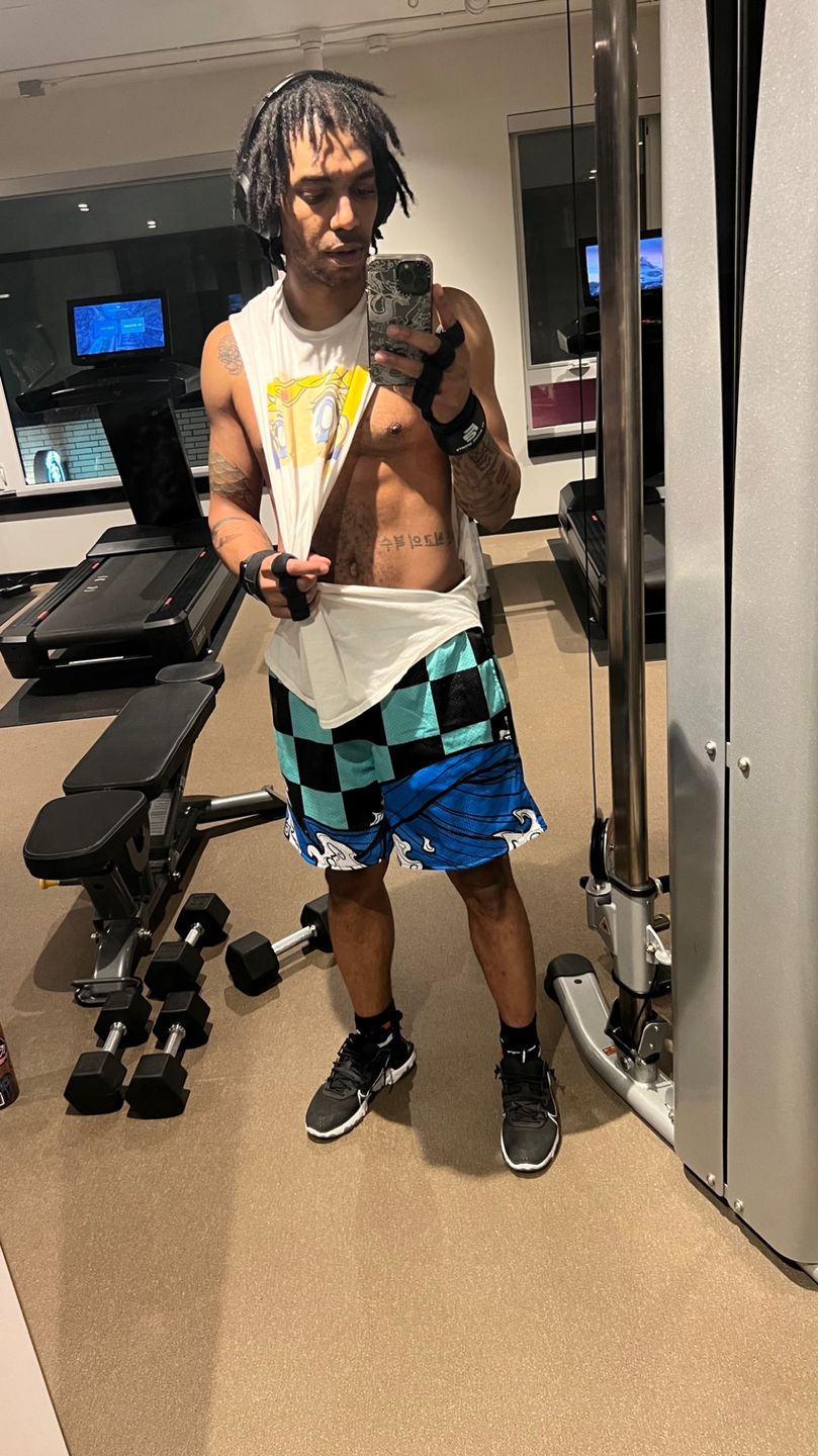 Customer photo review of Reversible Mesh Shorts - Siblings