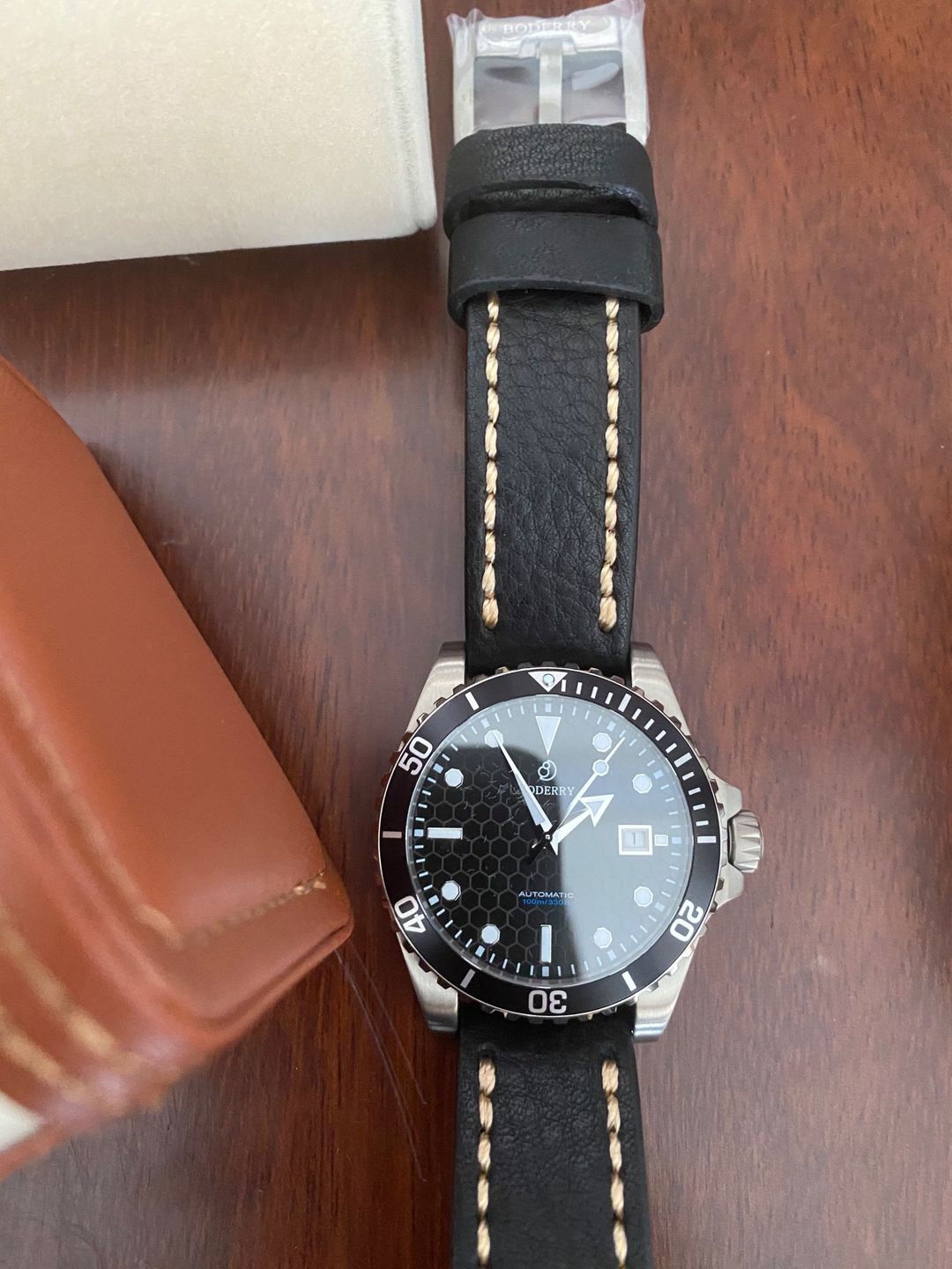 Customer photo review of SEATURTLE.OCEAN(TITANIUM) - Automatic Titanium Diver Watch | Black