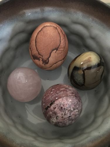 Customer photo review of Rose Quartz Egg