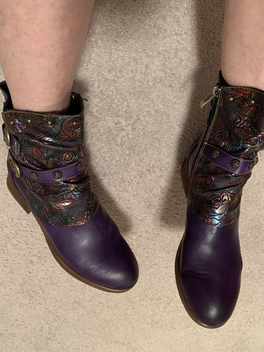 Customer photo review of Retro Painted Buckle Flat Shoes