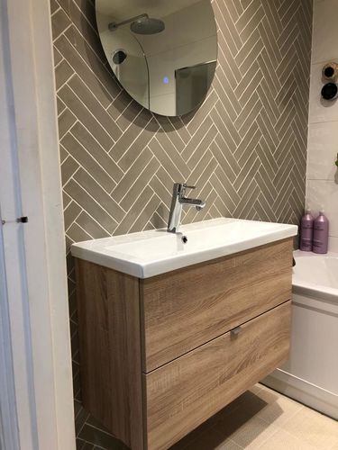 Customer photo review of Hudson Reed Fusion 800mm Vanity Unit & Ceramic Basin - Natural Oak - CBI331A