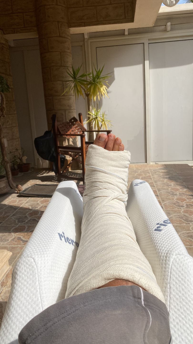 Customer photo review of Orthopedic Leg Elevation- Raggy