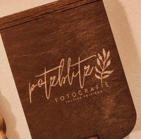 Customer photo review of Yoga USB box with elastic