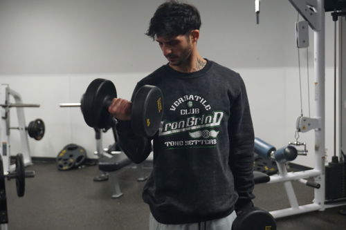 Customer photo review of Finalis Oversized 'Versatile Club' Crewneck | Vintage Black