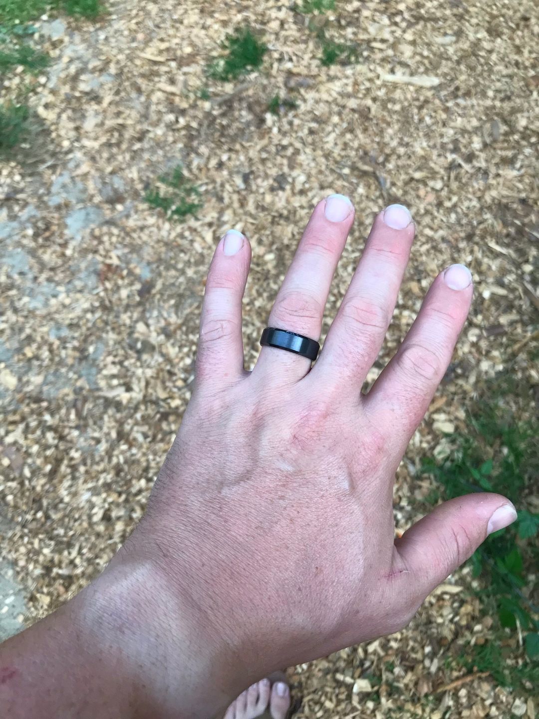 Customer photo review of ELYSIAN | Titanium Ring Brushed Black Beveled Edge