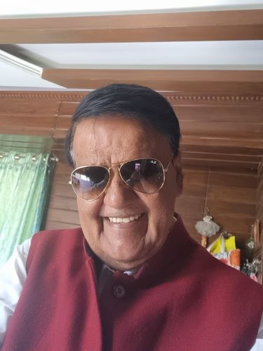 Customer photo review of Double Delight White Shirts - 2 Pcs Combo Pack