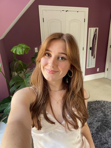 Customer photo review of vintage script initial necklace 1.0