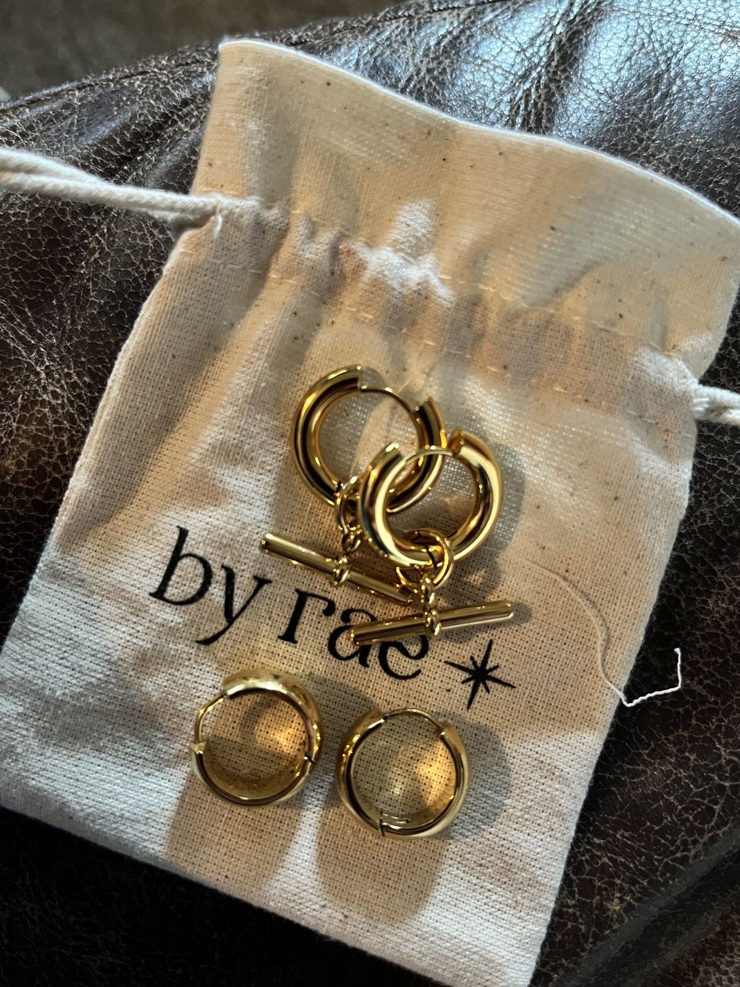 Customer photo review of The Piha T-bar Hoops
