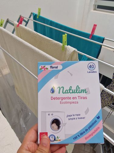 Customer photo review of Eco-Tiras de Detergente 40 lavados Natulim