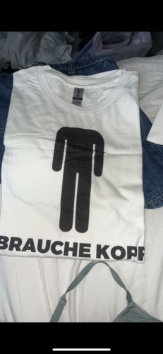Customer photo review of BRAUCHE KOPF T-SHIRT