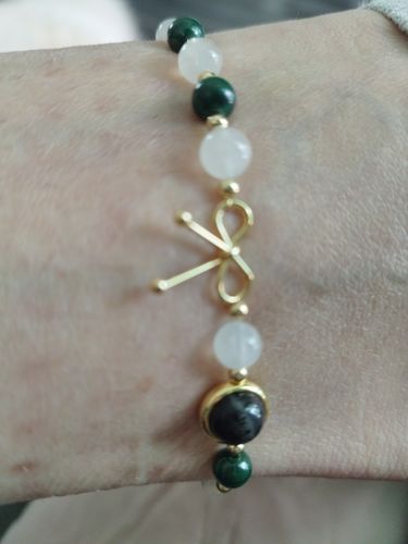 Customer photo review of Bracelet Anti-Douleurs en Malachite et Pierre de Lune | Or fin