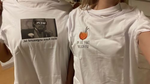 Customer photo review of Überraschungs-Shirt