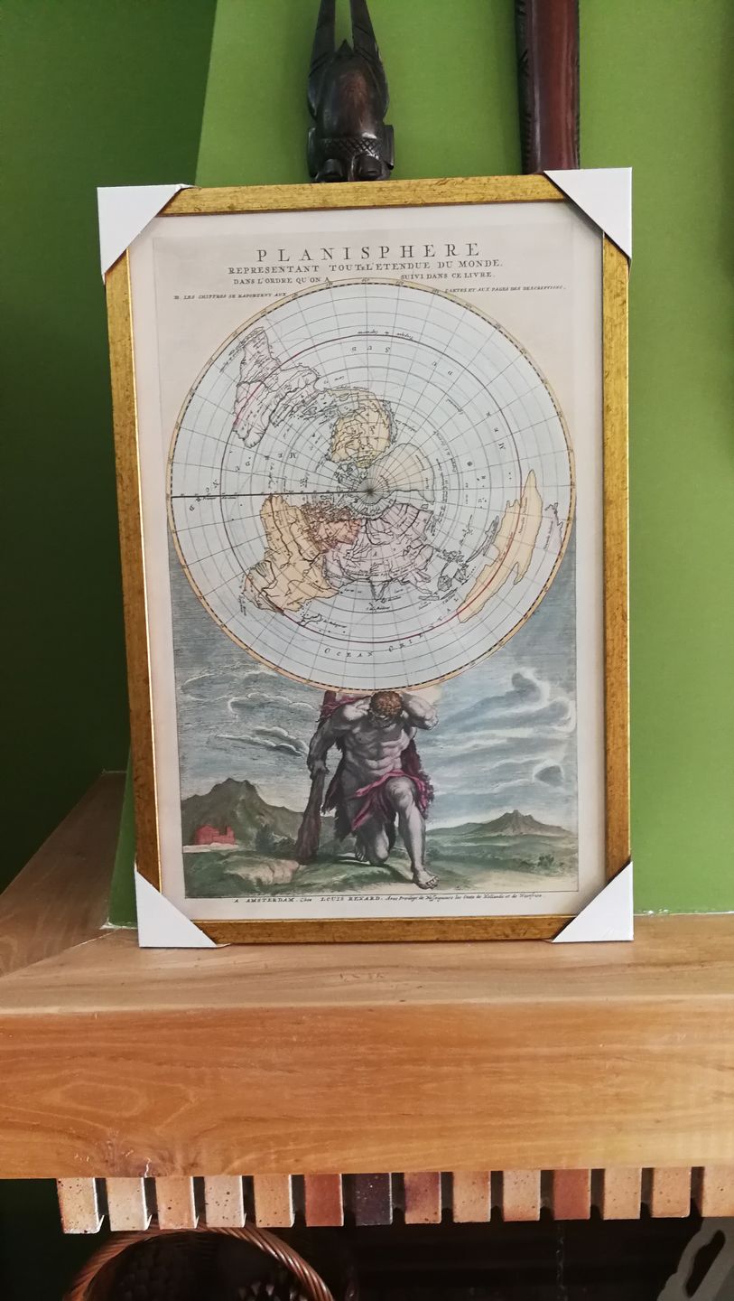 Customer photo review of Old Flat Earth Planisphere World Map, 1715 by Louis Renard - Cassini Projection - Atlas Shrugged
