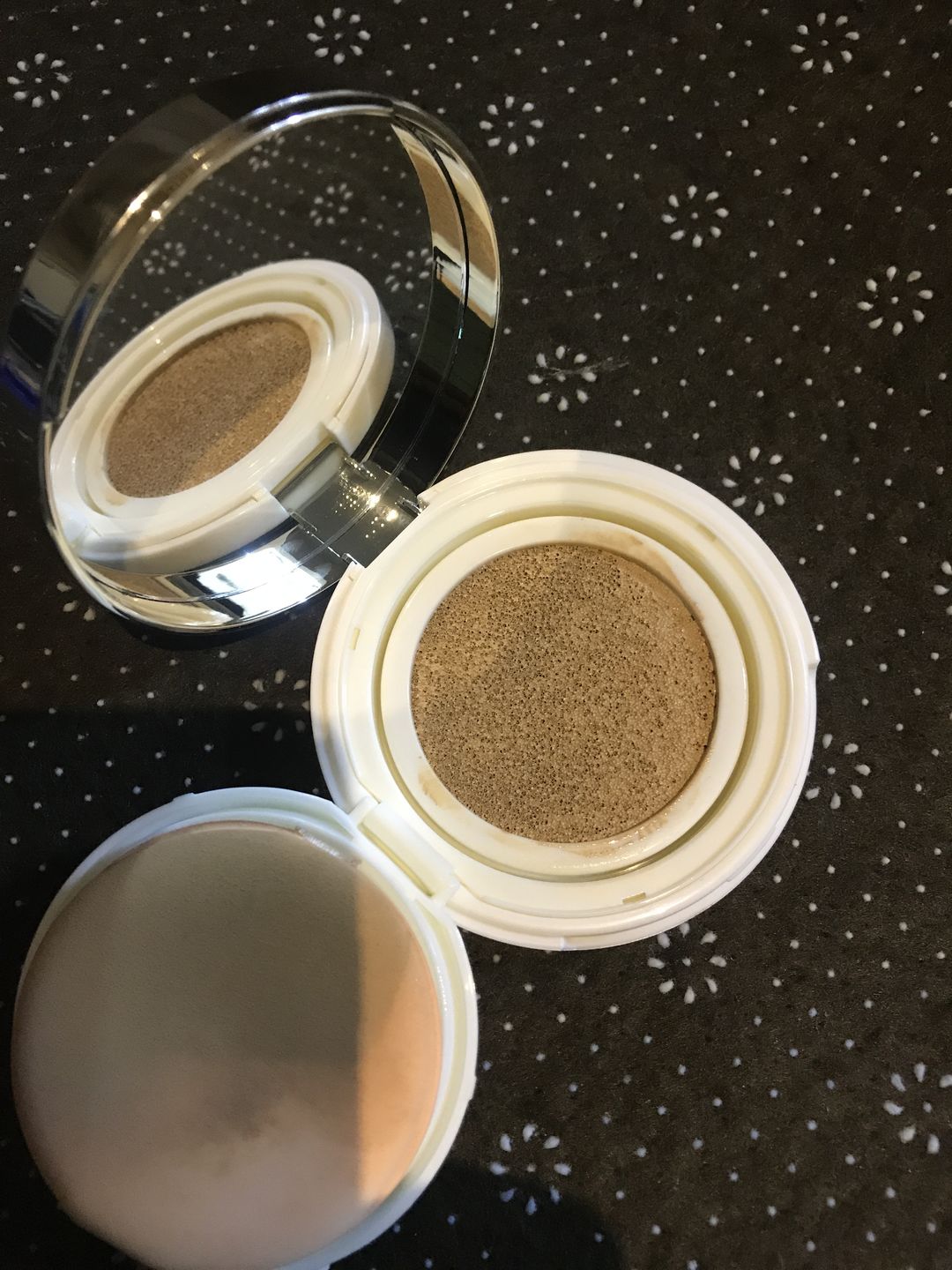 Customer photo review of Matte Air Cushion Foundation