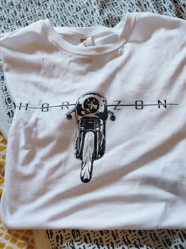Customer photo review of Pack T-shirt + sticker concours