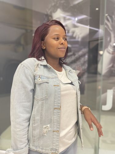 Customer photo review of Colour : 13a Burgundy Bob