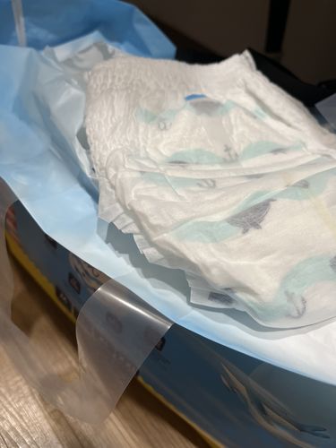Customer photo review of Hoppi AirDream Baby Diaper Pants M44/L38/XL32/XXL28 (1 Pack) 2mm Ultracore Technology