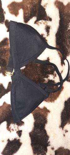 Customer photo review of SERENA Black Triangle Bikini Top